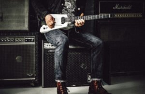 After Effects Guru: Tracking and Stabilizing Footage