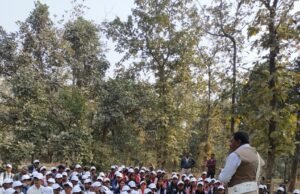 बाघ थीम पर किया बच्चों ने सामूहिक गान