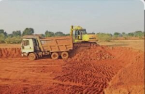 झंडा गांव की पहाड़ी में धड़ल्ले से चल रहा अवैध उत्खनन, खनिज अधिकारियों पर मिलीभगत के आरोप