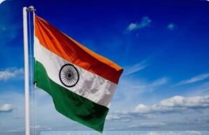 झंडा वंदन पर दो नेताओं में तकरार, संस्था प्रमुख ने खुद संभाली कमान, किया ध्वजा रोहन