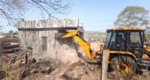 सत्ता की छत्रछाया में सरकारी पहाड़ी का सौदा !