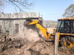 सरगना कौन – विकास, विनेश या … ?