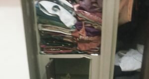 दिनदहाड़े लाखों की चोरी, पुलिस सोती रही